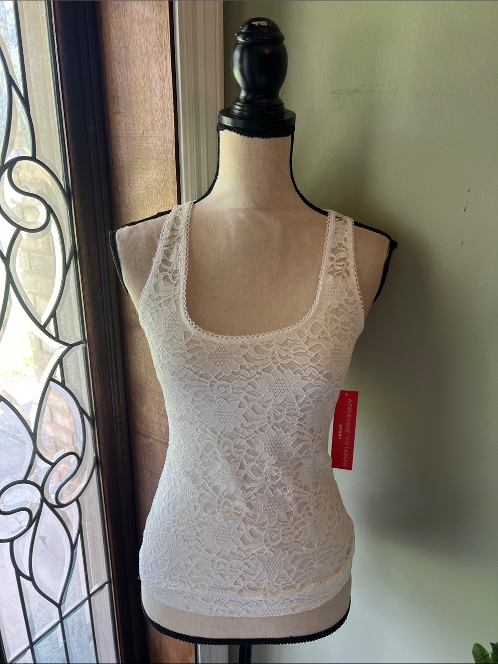 Adrienne Vittadini White Floral Lace Tank Chemise